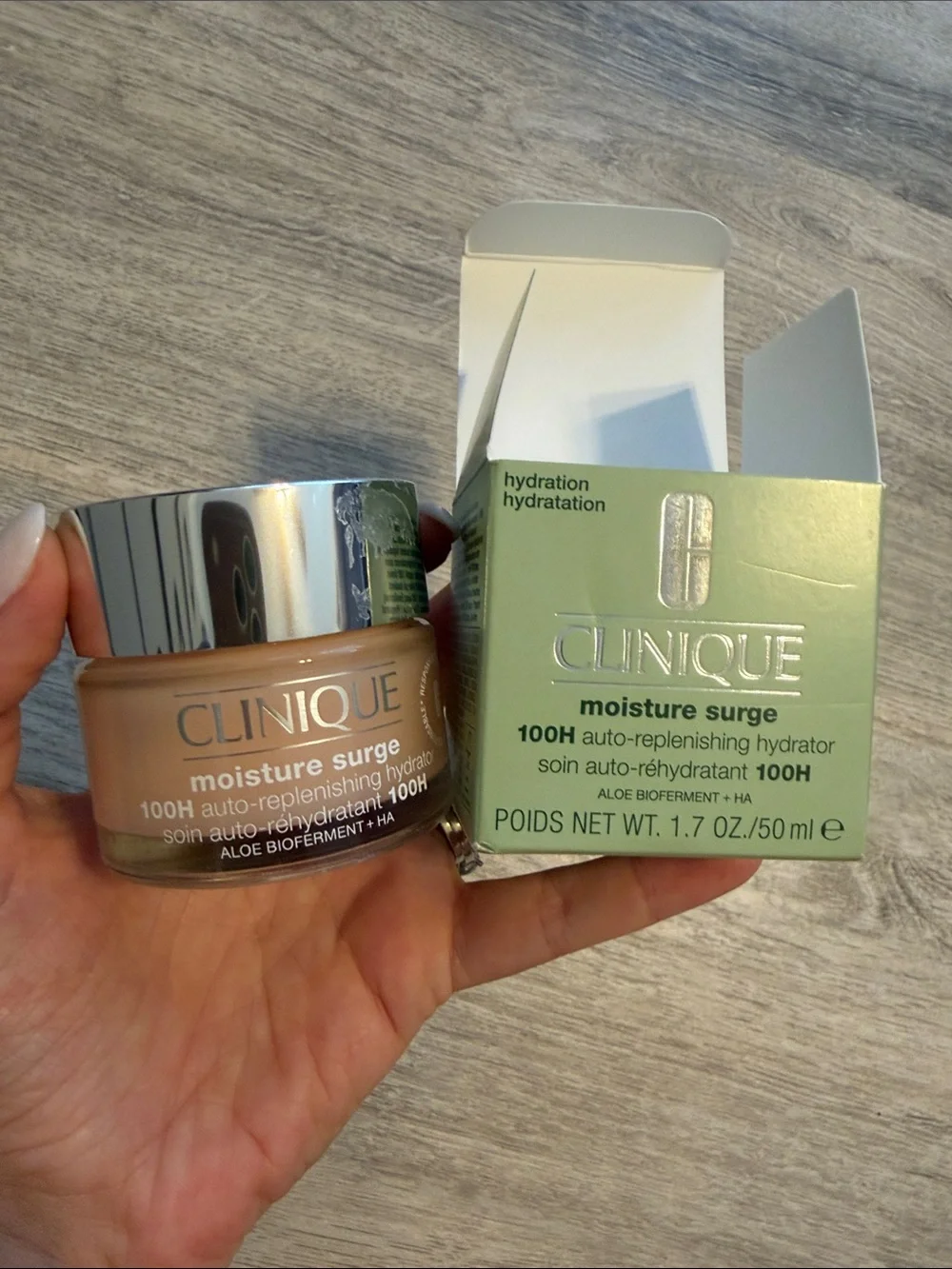 Clinique Moisture Surge Hydrator - 1.7 oz